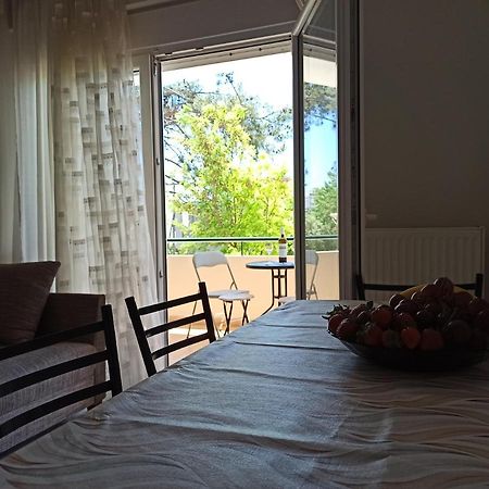 1 Bedroom Apartment In Nea Kallikrateia Exterior foto